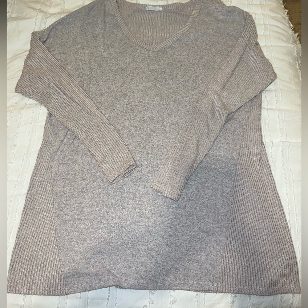 Boutique sweater shirt